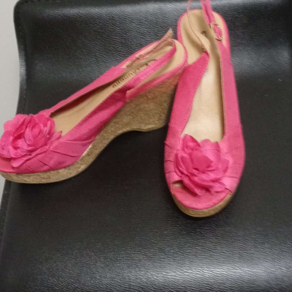 Woman shoes